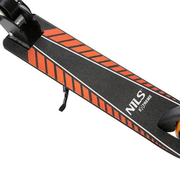 HM0107 paspirtukas, NILS EXTREME, baltos, juodos ir oranžinės spalvos