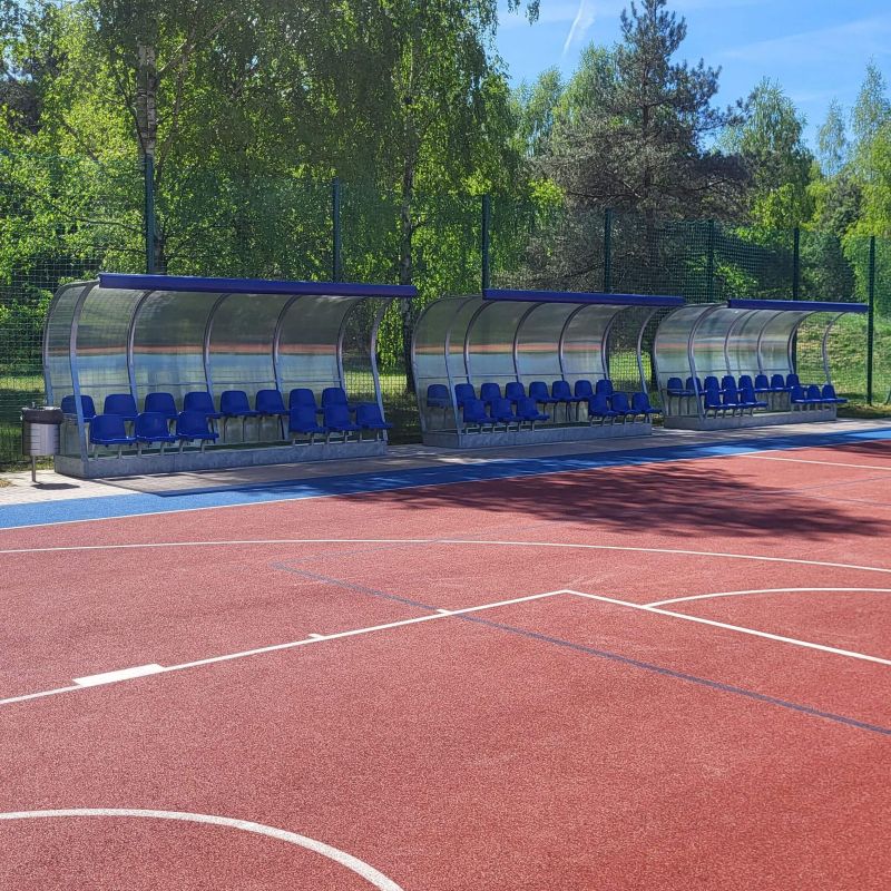 Dviejų eilių kabina rezerviniams žaidėjams