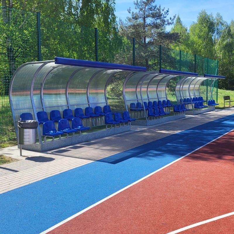 Dviejų eilių kabina rezerviniams žaidėjams