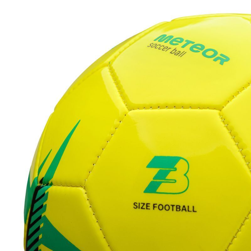 Futbolo kamuolys "Meteor Spin", geltonai žalias, 3 dydžio