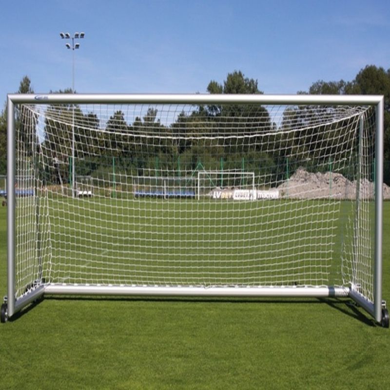 Futbolo vartai 5 x 2 m PREMIUM nešiojami su ratukais, aliuminis, ovalus profilis 120 x 100 mm