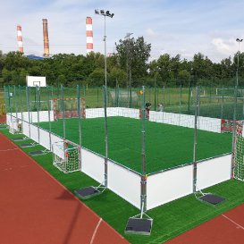 Futbolo barjerai, tvoros, mini aikštelės